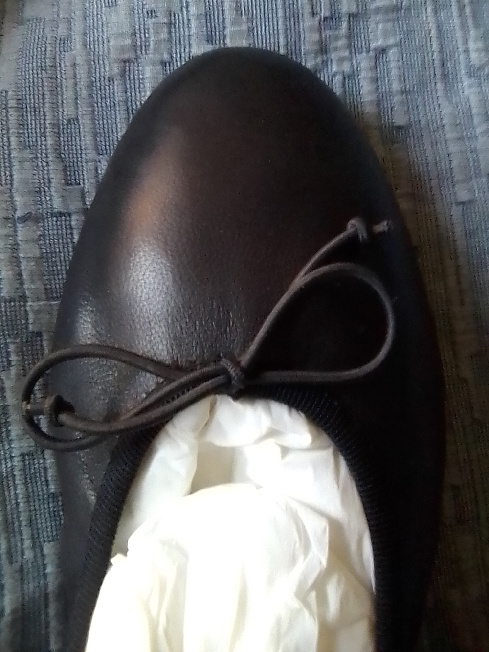 Black Ballet Flats with Bow NWT - Picture 5 of 8